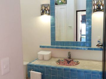 Magnífica y espaciosa casa en venta frente al mar en Sisal