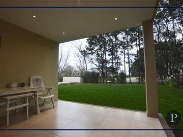 Chalet 6 ambientes en Rumenco