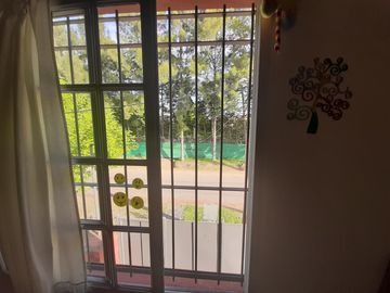 Dos casas en bloque, ideal inversores para alquiler como estudios