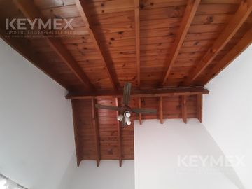 Dos casas en bloque, ideal inversores para alquiler como estudios
