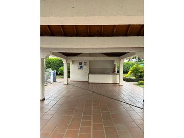 EN VENTA HERMOSO APARTAMENTO DUPLEX EN EL NORTE DE CALI