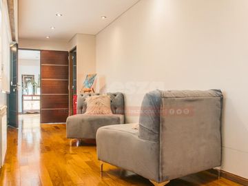 Casa con parque y piscina Lanús Oeste