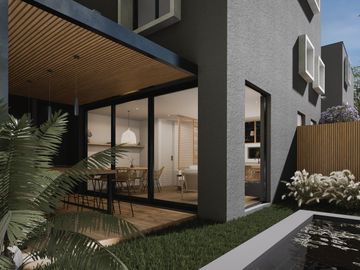 Venta Casa Triplex con pileta y 2 cocheras en  el Centro de Tigre