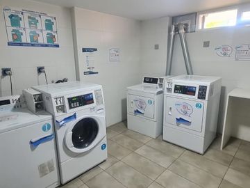 IMPECABLE DEPTO EN MEJOR SECTOR