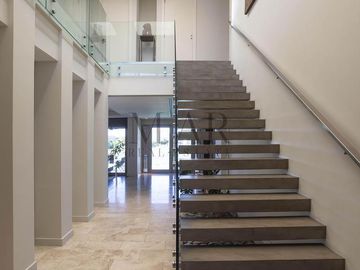 Casa en Venta en Albanueva, Tigre con salida al río Luján