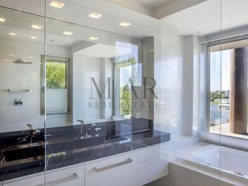 Casa en Venta en Albanueva, Tigre con salida al río Luján
