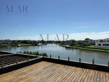 Casa en Venta en Albanueva, Tigre con salida al río Luján