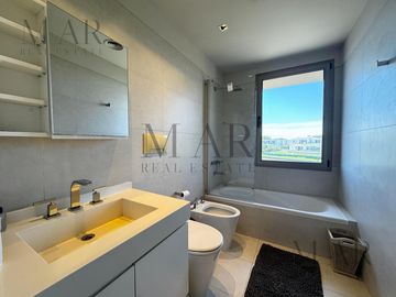Casa en Venta en Albanueva, Tigre con salida al río Luján