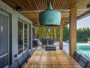 Casa en Venta en Albanueva, Tigre con salida al río Luján