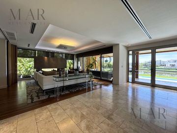 Casa en Venta en Albanueva, Tigre con salida al río Luján