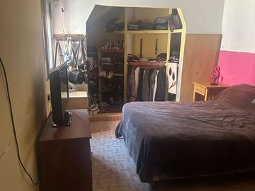 Casa en 2 plantas proximo a san martin y mitre