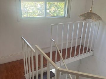 Casa en 2 plantas proximo a san martin y mitre