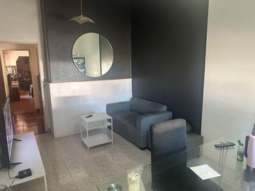 Casa en 2 plantas proximo a san martin y mitre