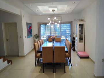 Casa - Esc.-B.Belen