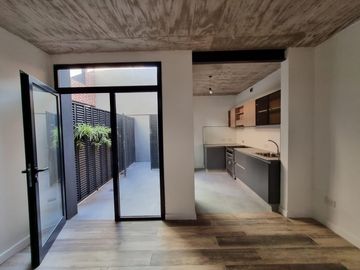 Venta casa triplex pasillo rosario a estrenar
