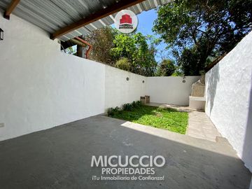 Dúplex en venta, Gelves 347 (N° 4), Escobar centro. APTO CREDITO. FINANCIACION.