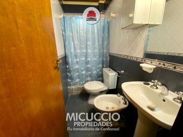 Dúplex en venta, Gelves 347 (N° 4), Escobar centro. APTO CREDITO. FINANCIACION.
