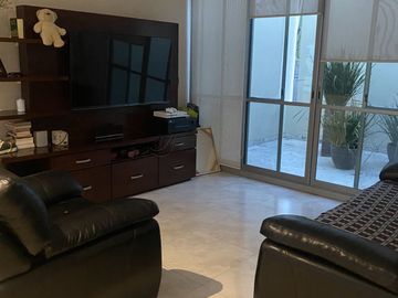 Casa en venta en Jardines de Guadalupe.