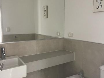 Departamento en alquiler con amarra en Ribera.  Marinas del canal. Nordelta