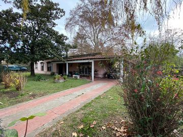 Venta Casa Parque Orense General Rodriguez