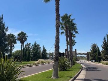 Casa en  Venta en Barrio Privado Palmares Valley - Luján de Cuyo - Mendoza