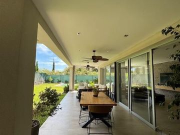 Casa en  Venta en Barrio Privado Palmares Valley - Luján de Cuyo - Mendoza