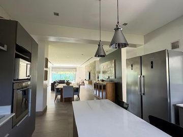 Casa en  Venta en Barrio Privado Palmares Valley - Luján de Cuyo - Mendoza
