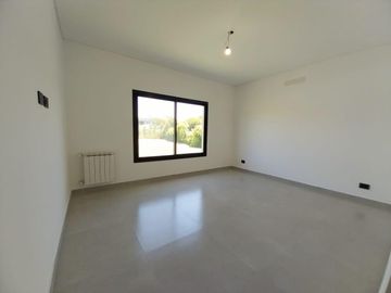 Casa en venta en San Matías  área 4