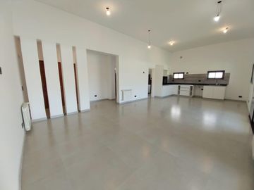 Casa en venta en San Matías  área 4