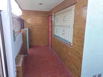 Casa - Luis Guillon