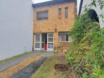 VENTA CASA PH GONNET