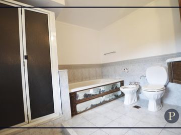 Venta importante Chalet en Guemes