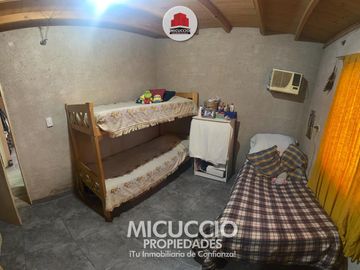 Casaquinta en venta, Strauss 2721, Barrio El Cazador
