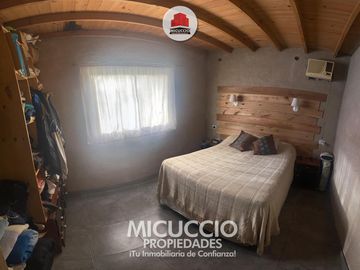 Casaquinta en venta, Strauss 2721, Barrio El Cazador