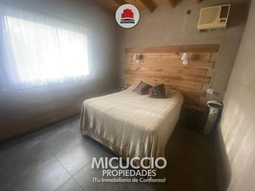 Casaquinta en venta, Strauss 2721, Barrio El Cazador