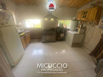 Casaquinta en venta, Strauss 2721, Barrio El Cazador