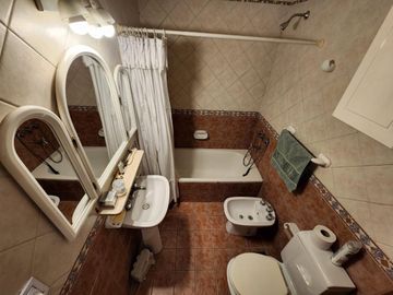 EXCELENTE PH 4 AMBIENTES EN BARRACAS VENTA