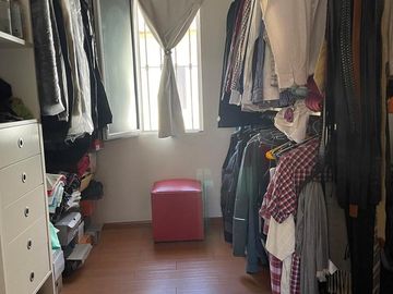 Impecable duplex de 3 ambientes con cochera y patio en Temperley