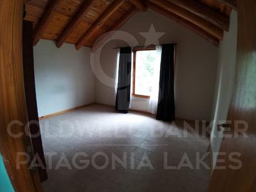 VENTA Casa Ph 5 amb 170 m2  lote 1000 m2 Rio Minero y Rio Malleo Bº Tres Cerros Villa la Angostura
