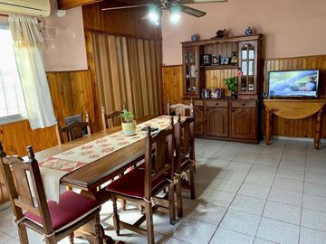Casa - Claypole