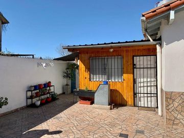Casa - Claypole