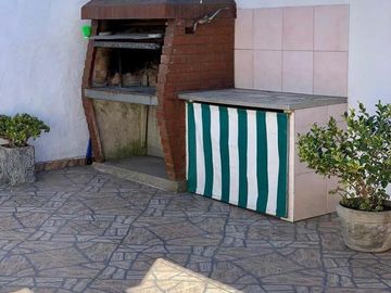 Casa - Claypole