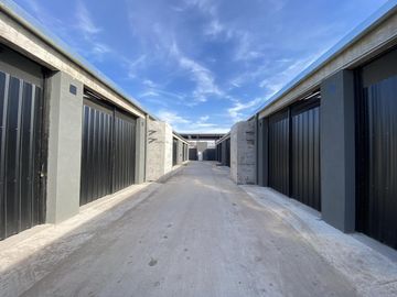 venta depositos fisherton
