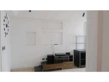 SE VENDE LINDO APARTAMENTO EN QUINTA PAREDES