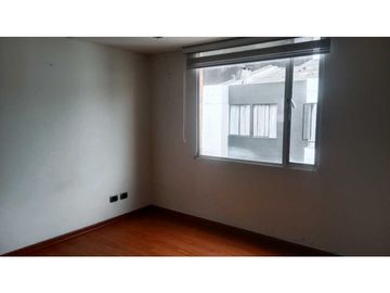 SE VENDE LINDO APARTAMENTO EN QUINTA PAREDES