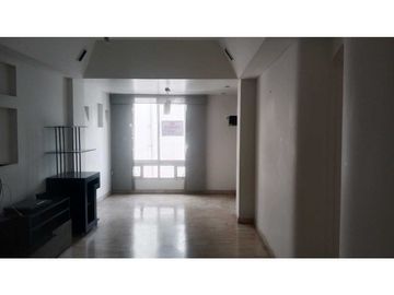 SE VENDE LINDO APARTAMENTO EN QUINTA PAREDES
