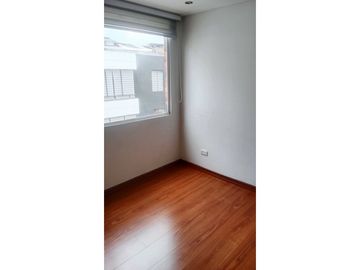 SE VENDE LINDO APARTAMENTO EN QUINTA PAREDES