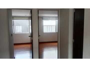 SE VENDE LINDO APARTAMENTO EN QUINTA PAREDES