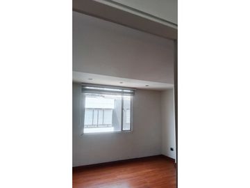 SE VENDE LINDO APARTAMENTO EN QUINTA PAREDES