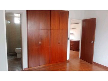 SE VENDE LINDO APARTAMENTO EN QUINTA PAREDES